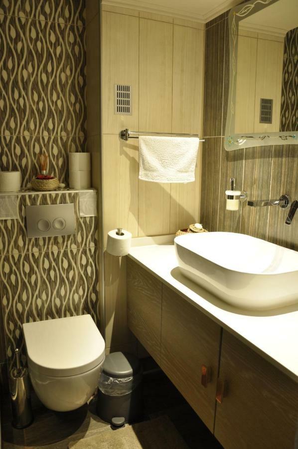 Agias Sofias Street Luxurious Studio Szaloniki Kültér fotó